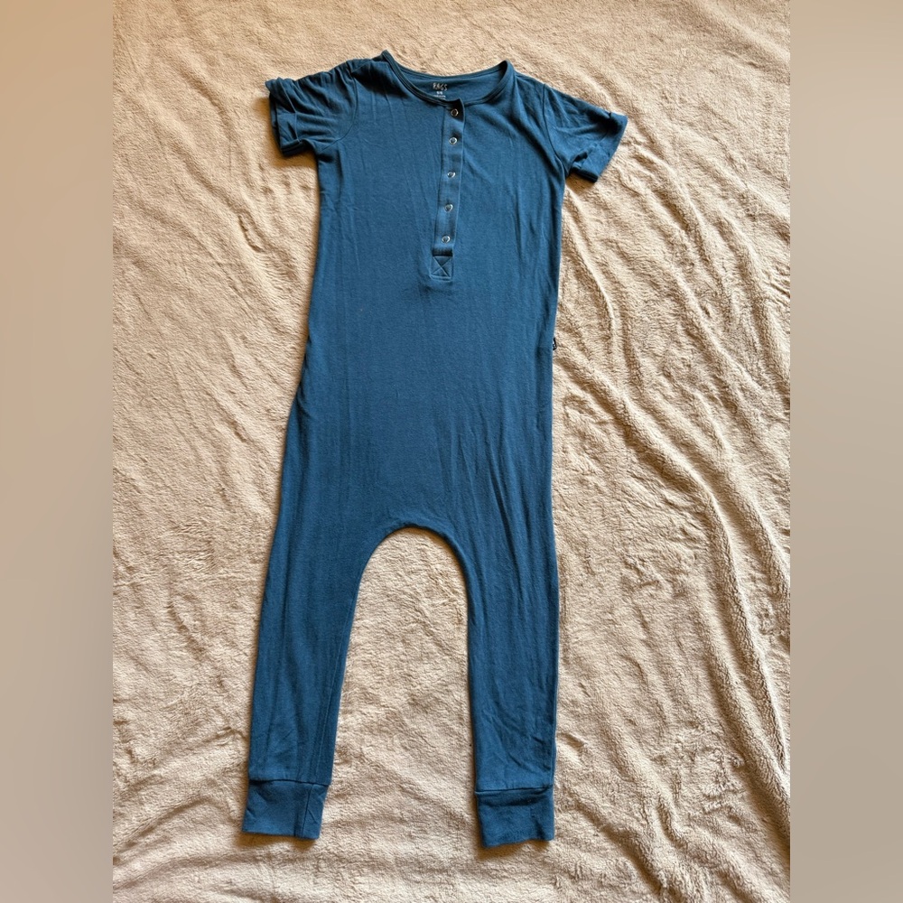 RAGS size 5/6 short sleeve romper